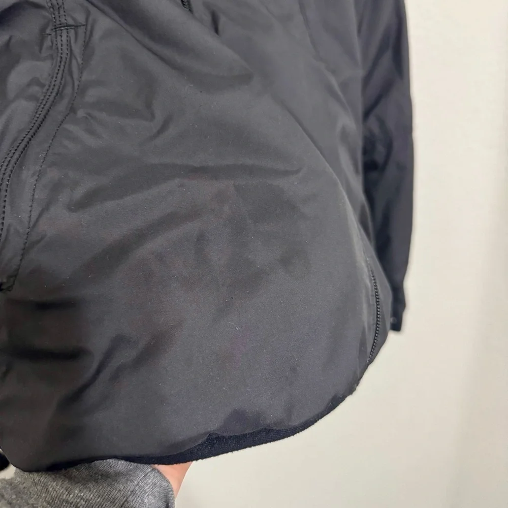 Ivivva By Lululemon Girls Reversible Jacket Black and Gray Size 12